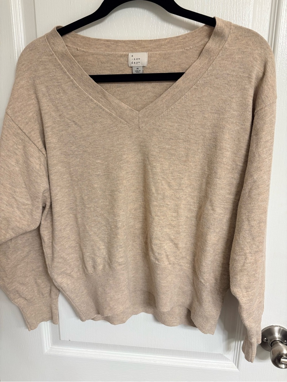 a new day Women’s Tan V-Neck Sweater